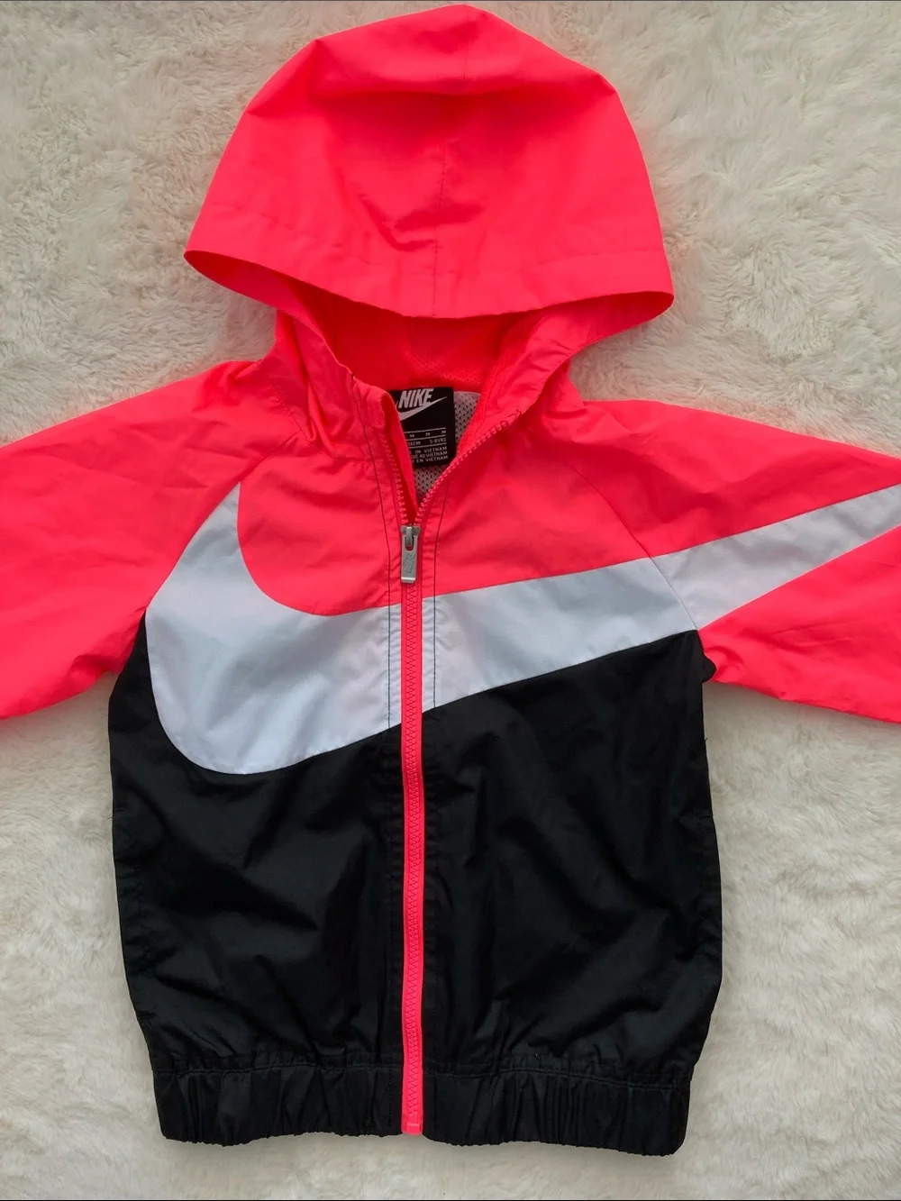 SALE! 50% Off Nike Kids' Pink and Black Hooded Windbreaker Jacket Size M (5-6)